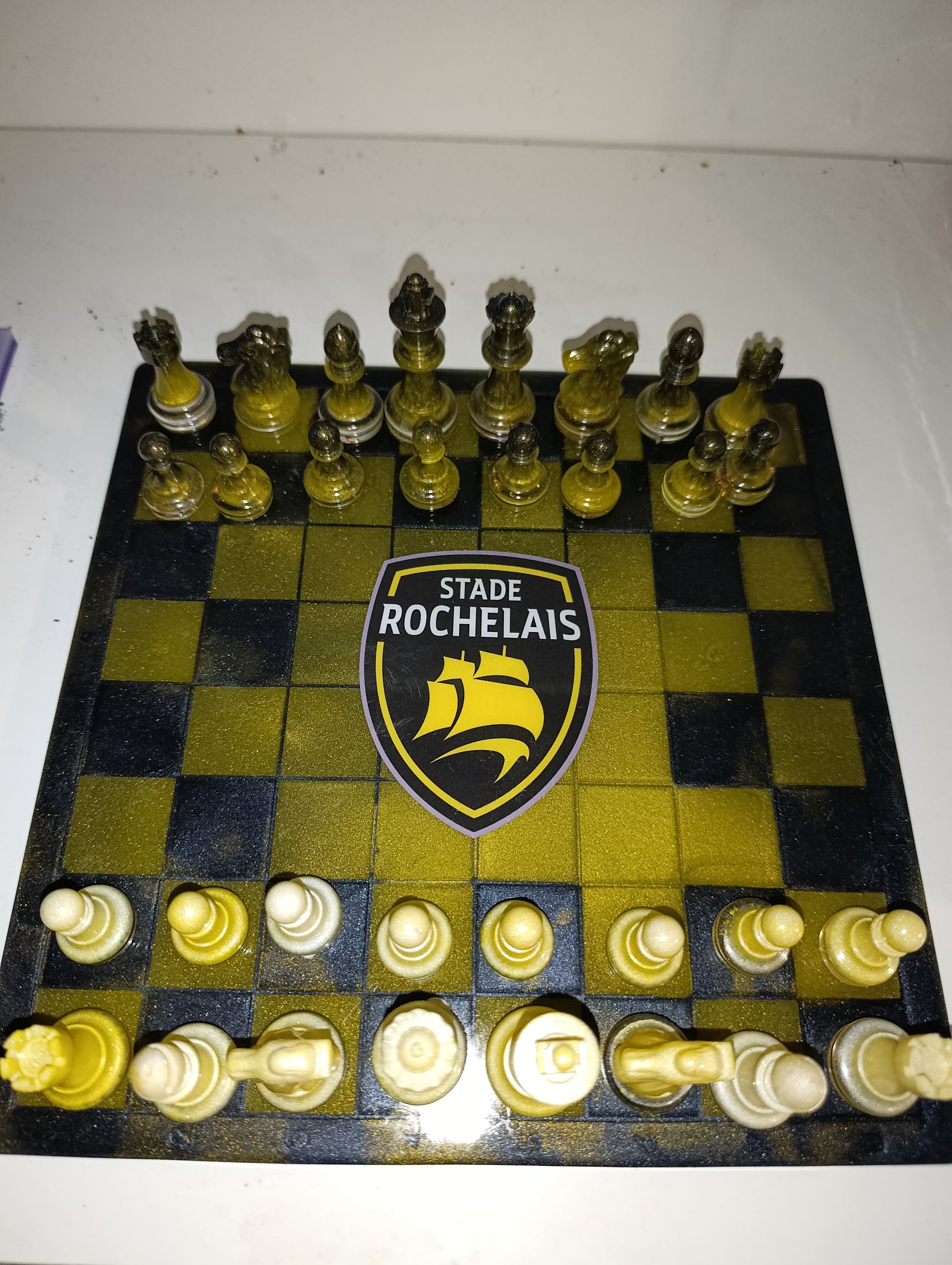 ♟️🖤💛
Héritage des Champions ✨